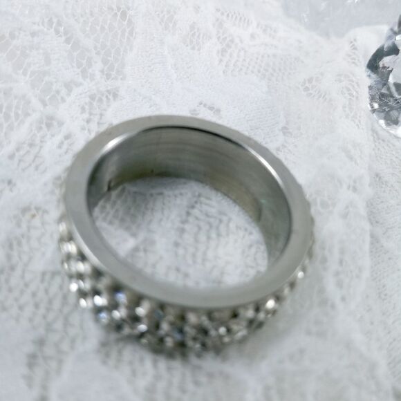 Costume Ring size 8 - Picture 14 of 16